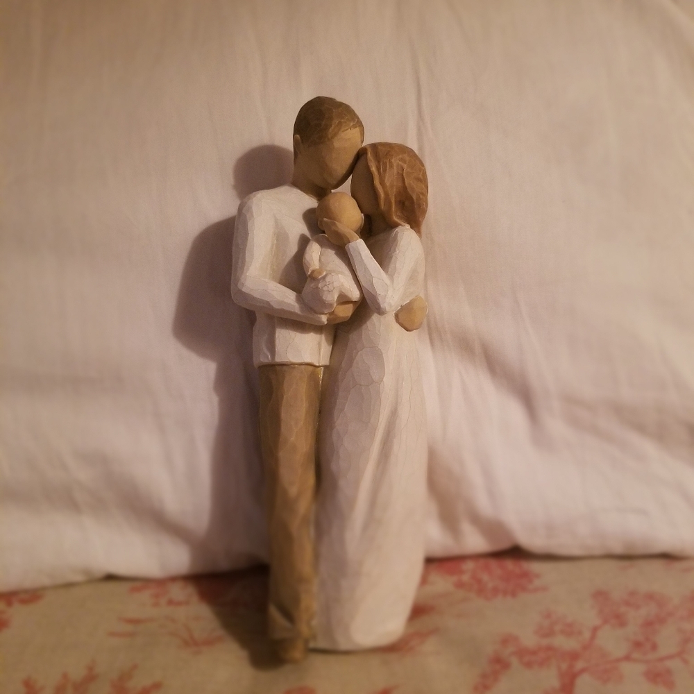 Willow Tree: Our Gift Figurine